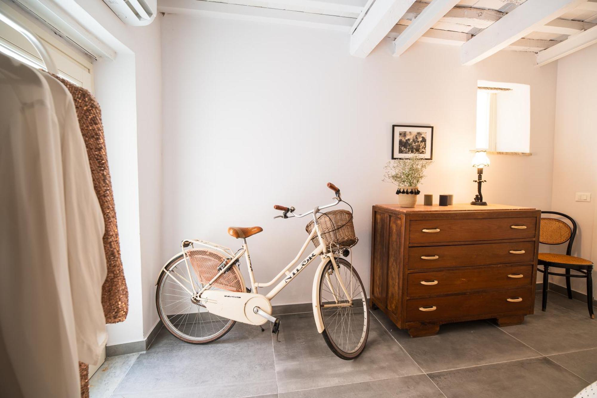 Saliscendi Apartment Pietrasanta Bagian luar foto