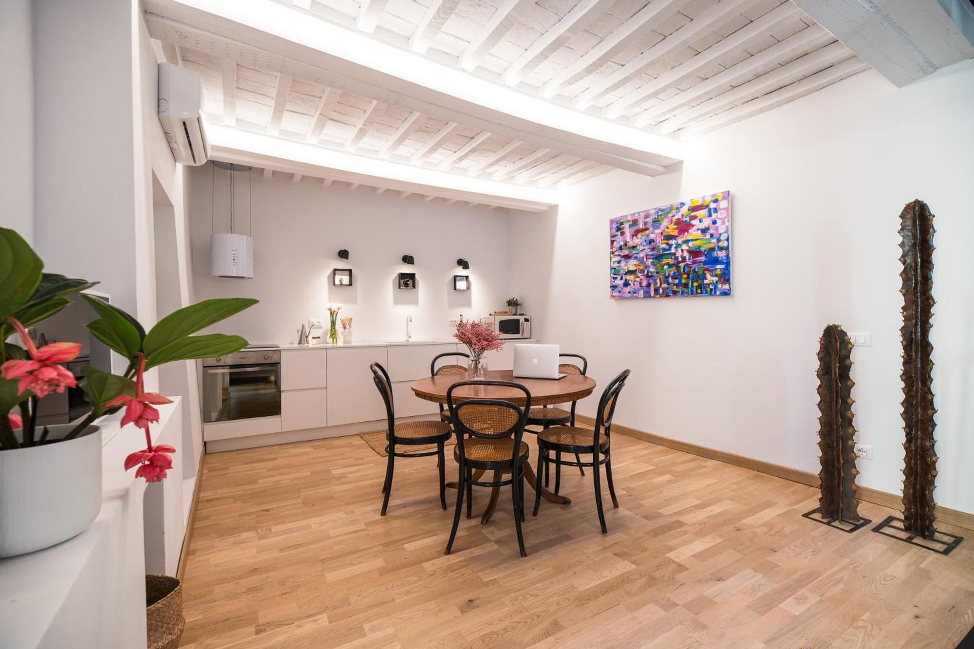 Saliscendi Apartment Pietrasanta Bagian luar foto