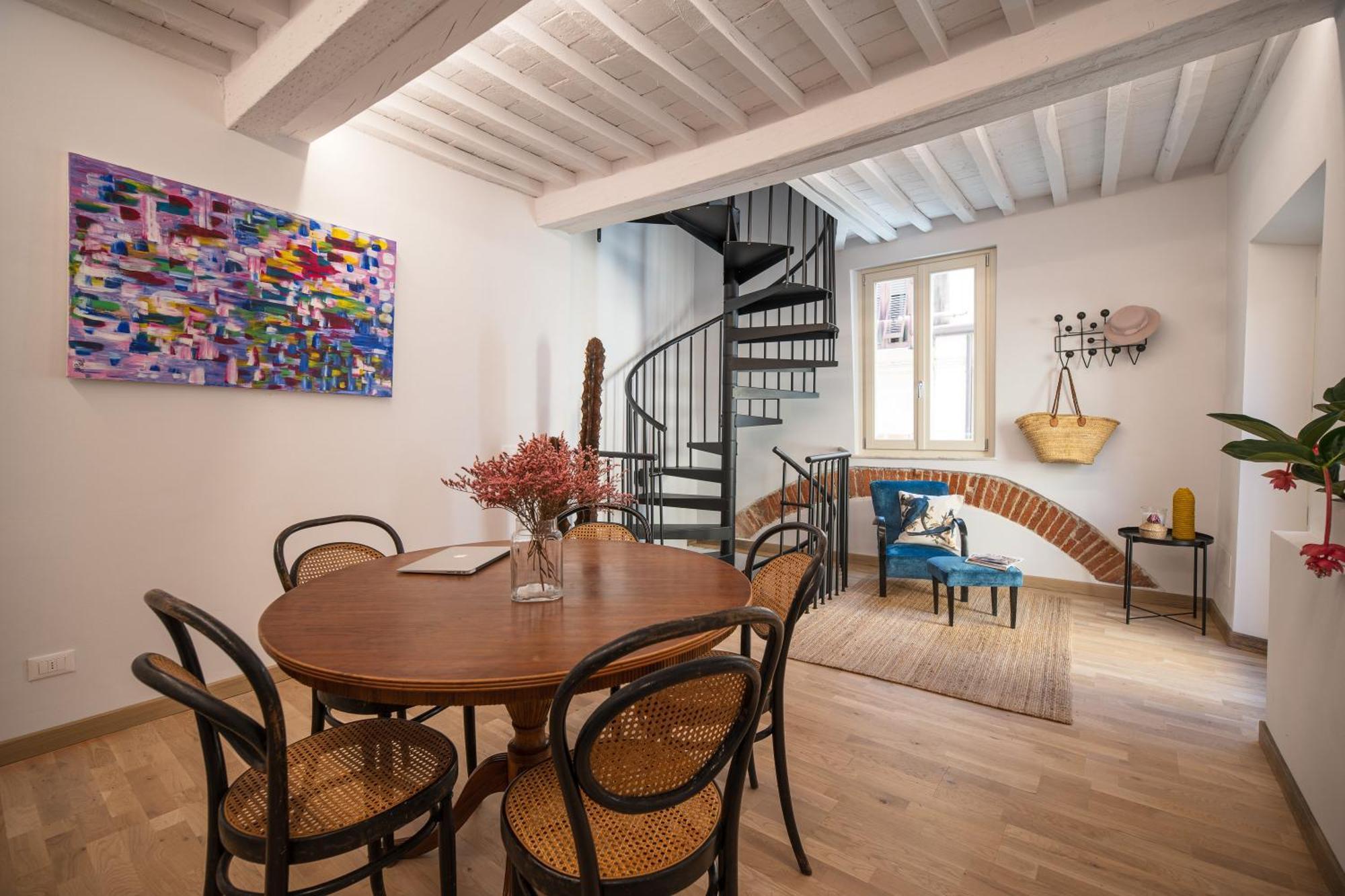 Saliscendi Apartment Pietrasanta Bagian luar foto