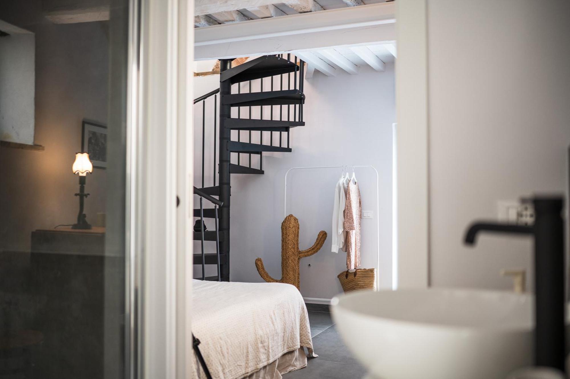 Saliscendi Apartment Pietrasanta Bagian luar foto